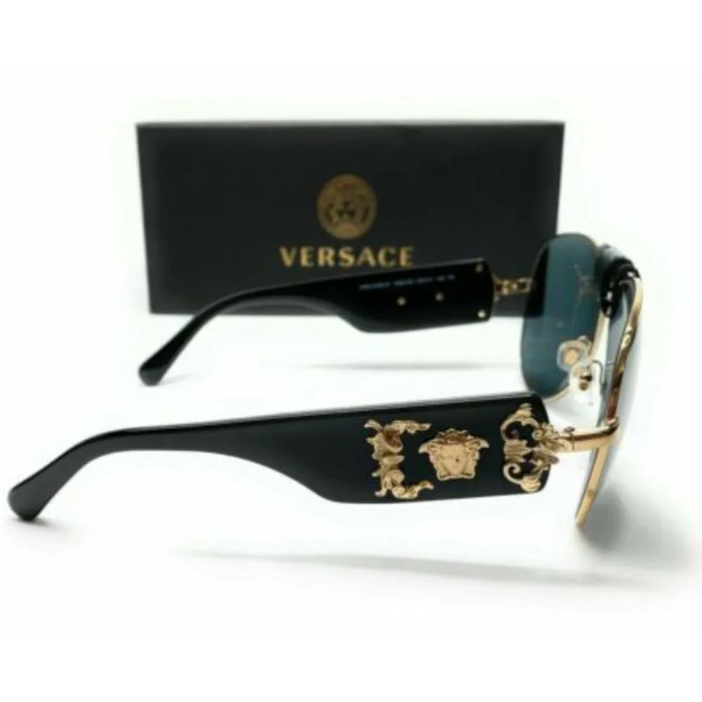 Versace Men's Black and Grey Sunglasses!